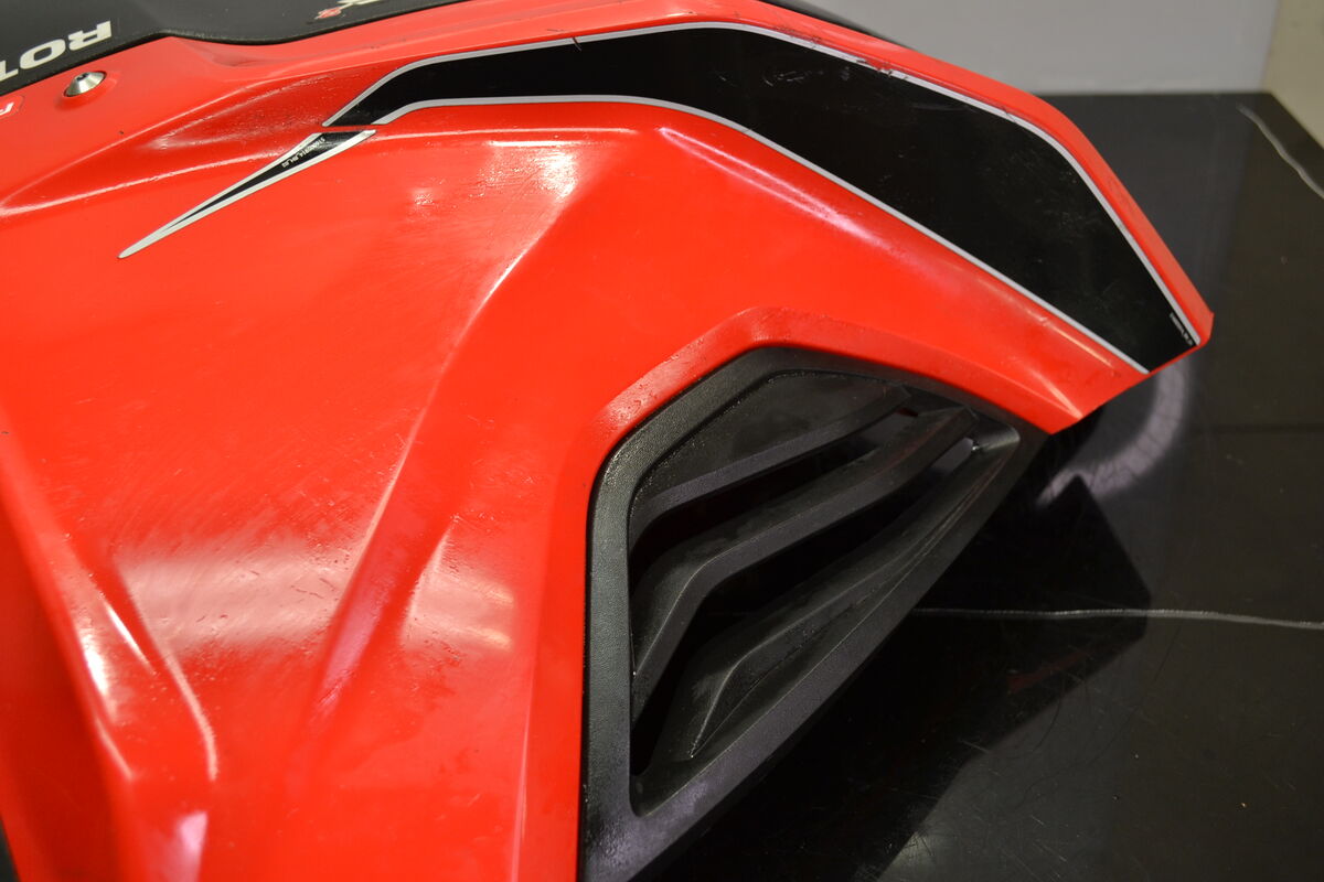 Sidokåpa Rave Re 14 höger, 517305250