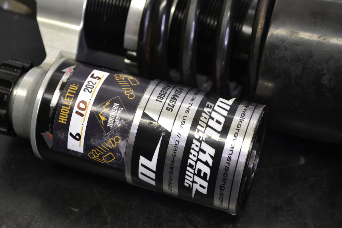 Etupukin iskunvaimennin Polaris, 7044575