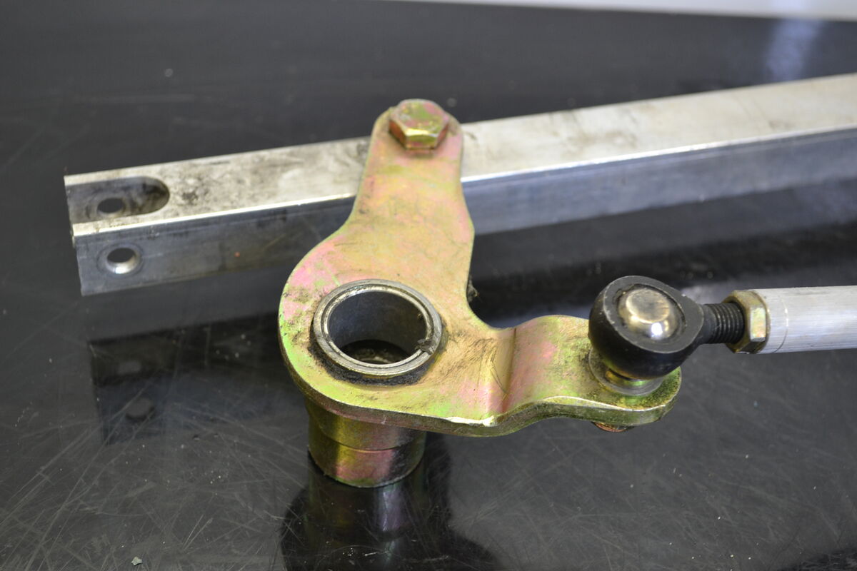 Ohjauksen vivusto Mxz 600, 506147000