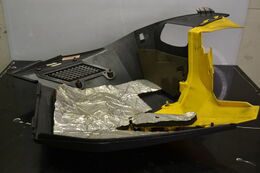 Sivuposki oikea Ski-Doo 08-13, 517304029