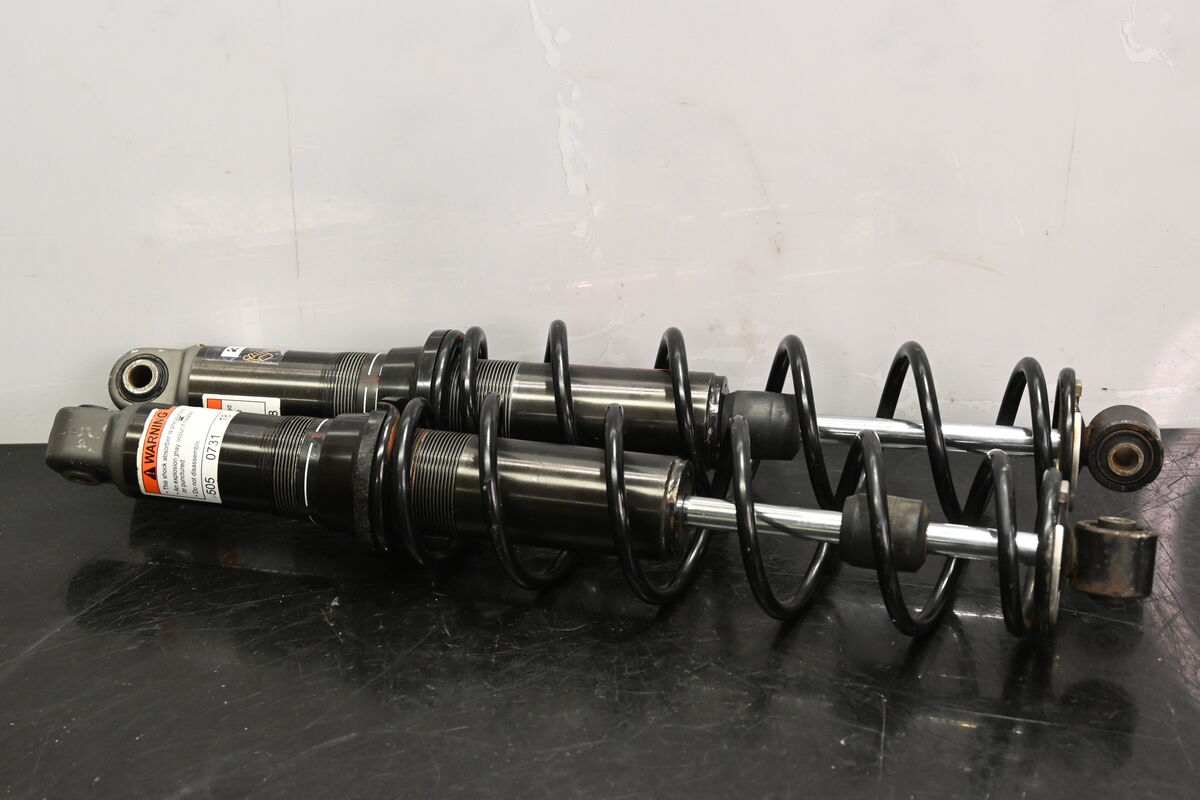 KYB Etuiskunvaimentimet, Summit X 2013