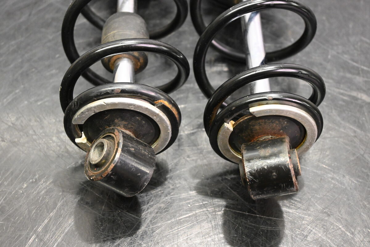 KYB Etuiskunvaimentimet, Summit X 2013