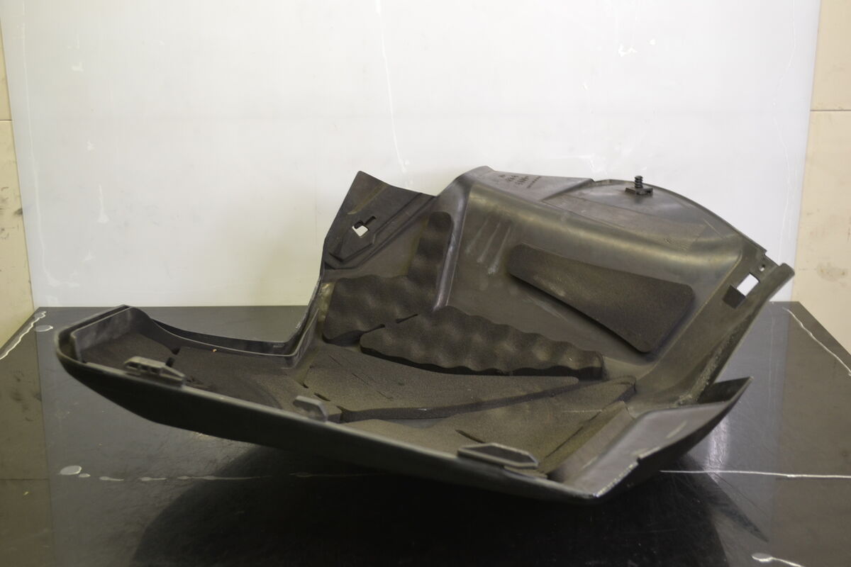 Sivuposki Ski-Doo Summit musta, vasen 517305510