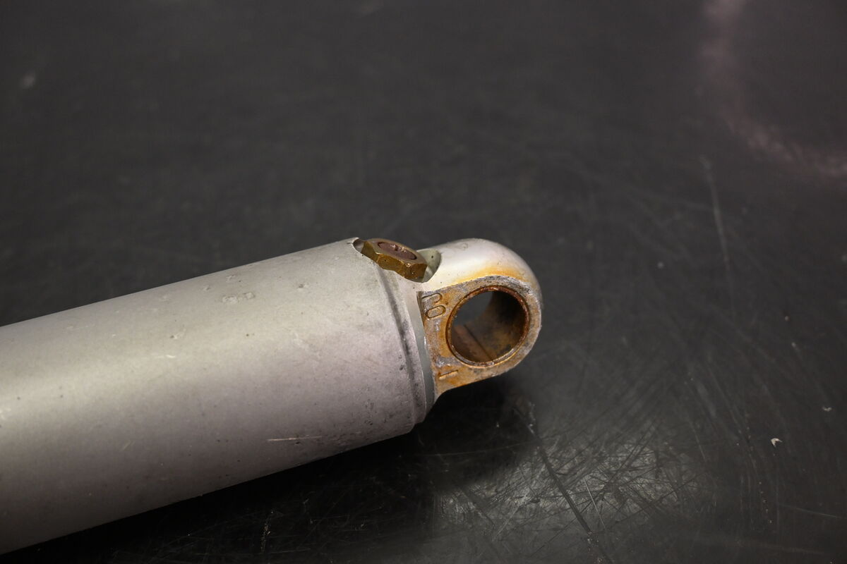 Takapukin iskunvaimennin Summit X, 503193529