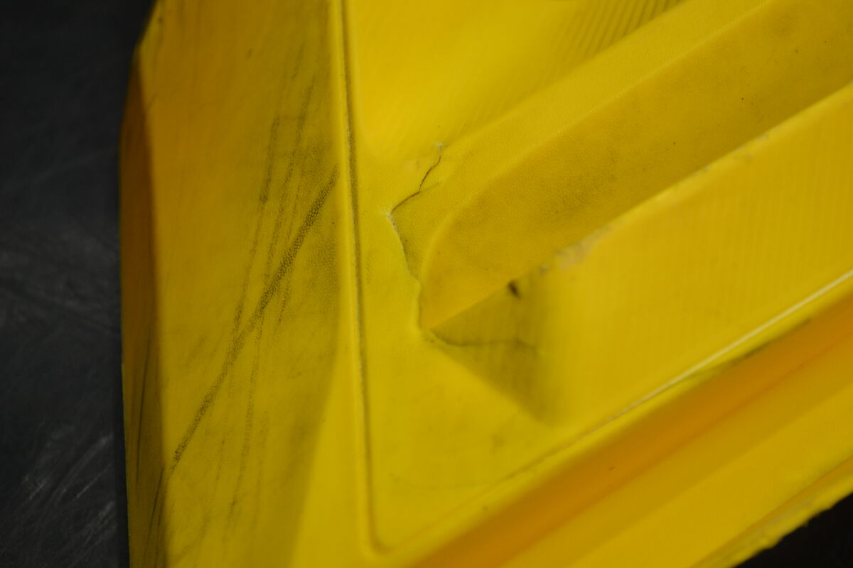 Höger sidopanel, Gul Summit, 502007224