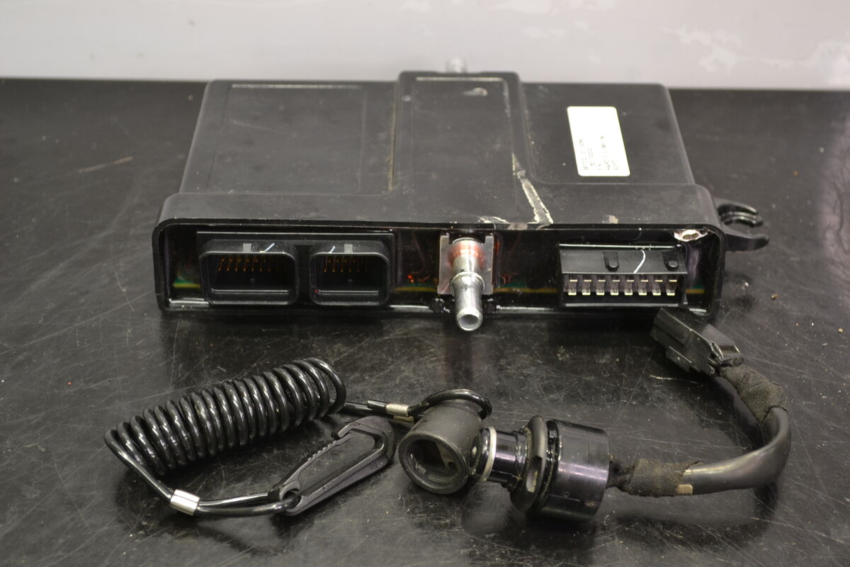 Ecu ja Dess 600 Etec, 512060780