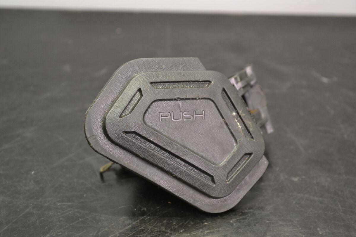 Kuomulukko vasen alempi, 517305758