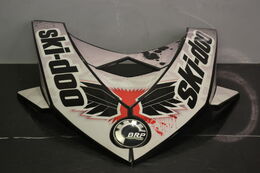 Konepelti Ski-Doo 800R 08-13 musta, 517304530