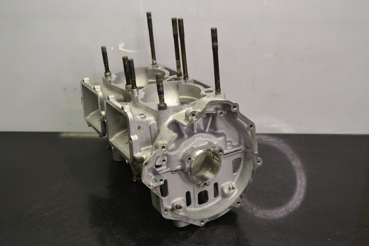 Moottorin lohkot Polaris 600, 2205173