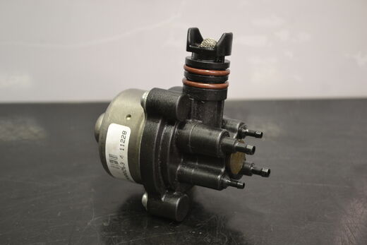 Öljypumppu Lynx, Ski-Doo 600 Etec, 519000268