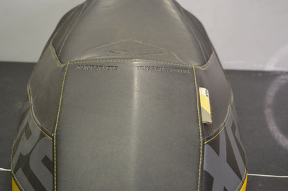 Penkki Ski-Doo MXZ XRS  2014 Musta/Keltainen