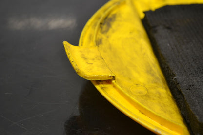 Kytkimen huoltoluukku (2 laatu)