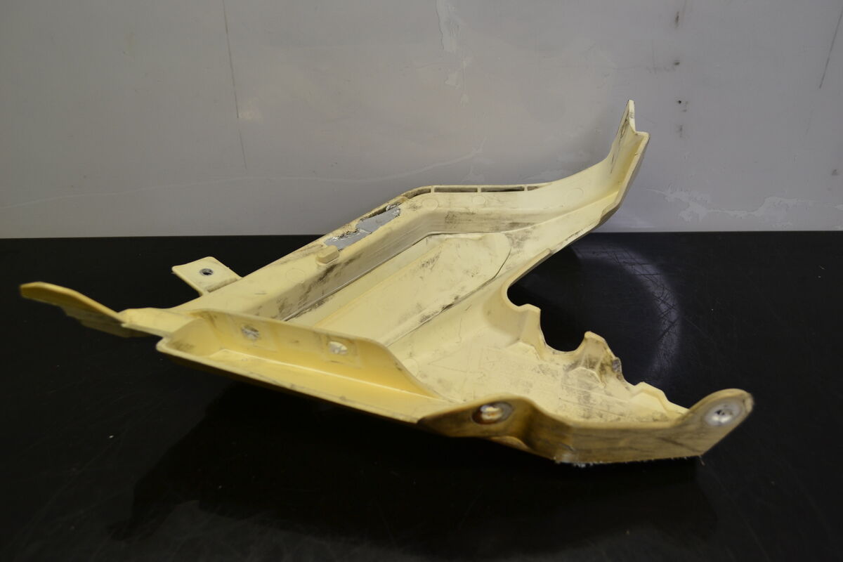 Oikea alapaneeli valkoinen, 502007335