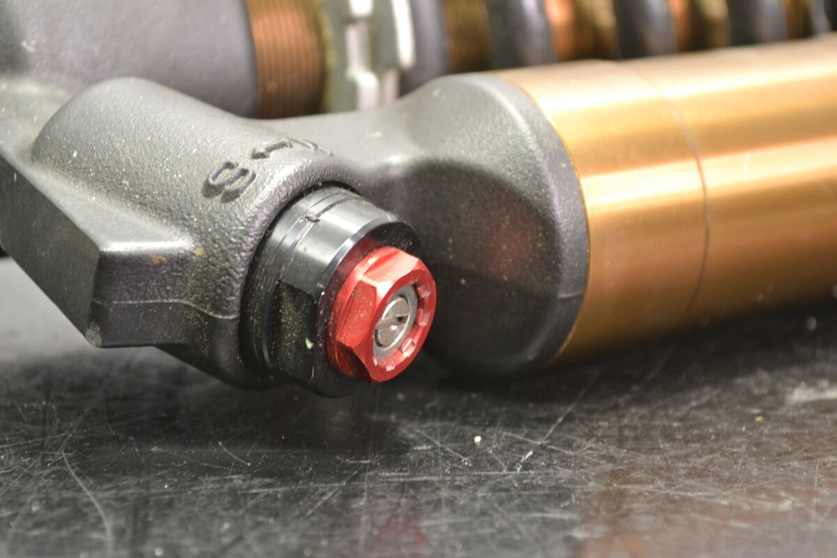 KYB Kashima Coat Etupukin iskunvaimennin, 503195084