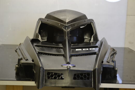 Konepelti Musta Polaris Pro Ride, 5439140-070