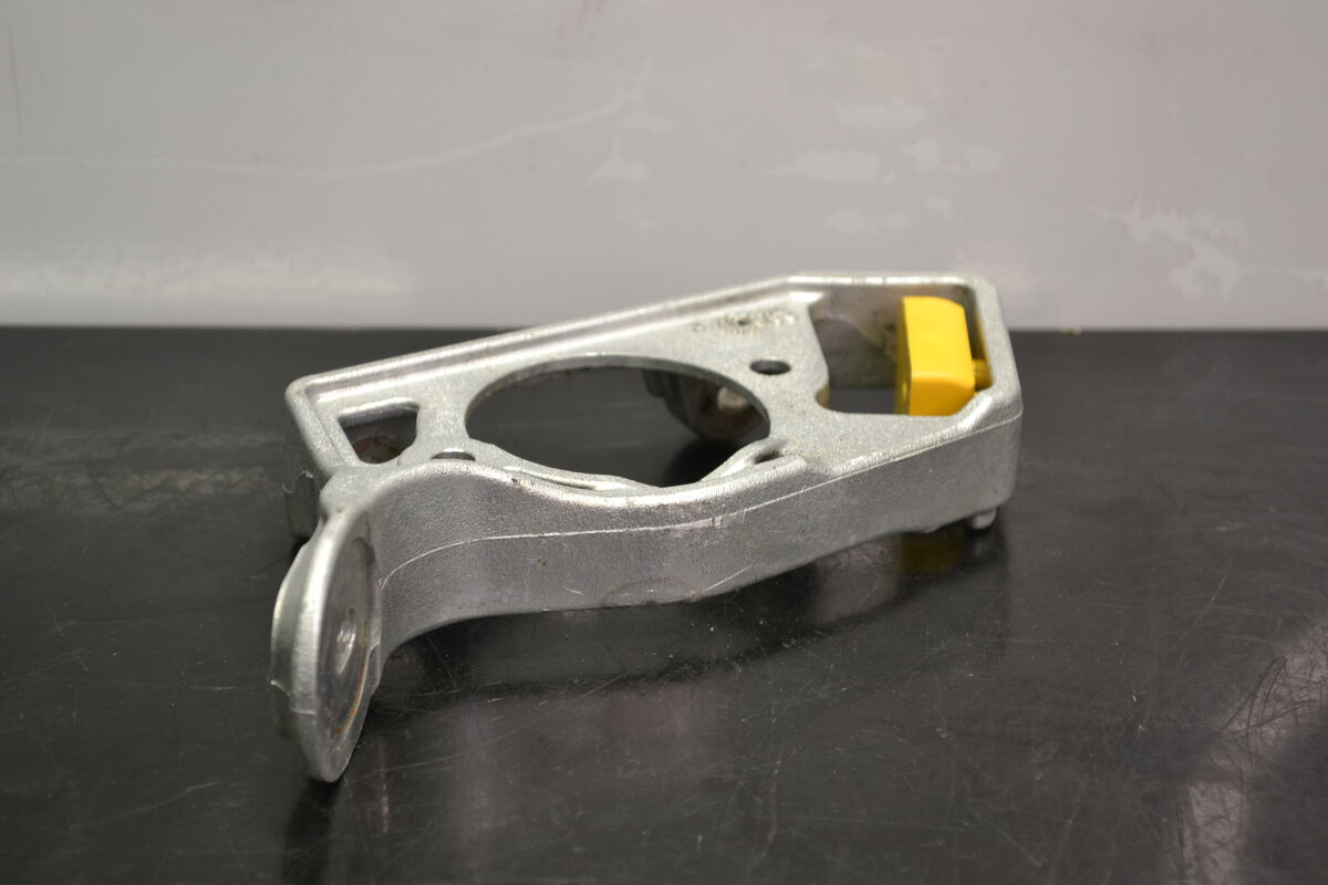 Moottorin kannake 600 Etec, 512060712