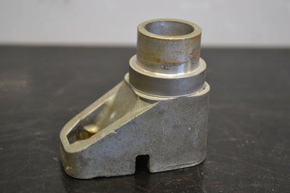 Telapyörän kiinnike, 503190389