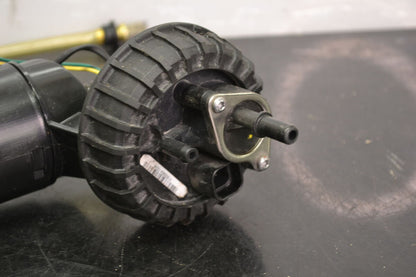 Polttoainepumppu 900 ACE kelkat, 513034260