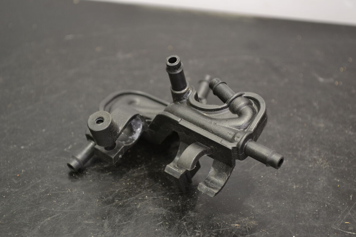 Coolant distribution block, 509000803