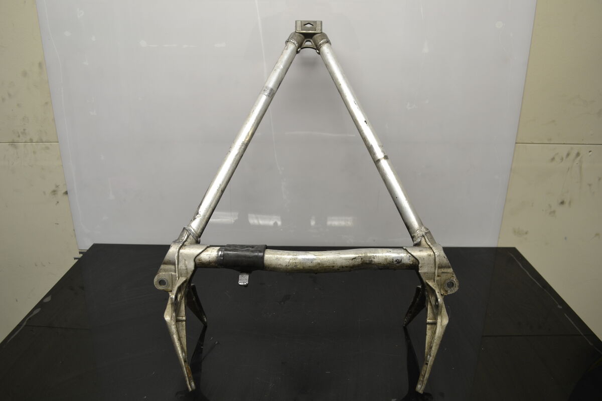 Front member Lynx Rave 550F