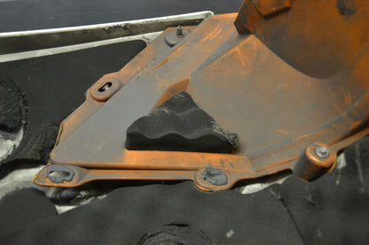 Side panels White/Orange Ski-Doo Summit 2011