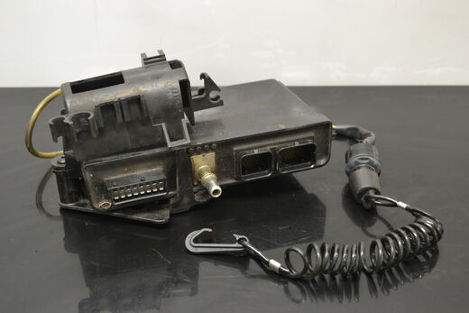 Ecu ja Dess Rotax 800 Etec