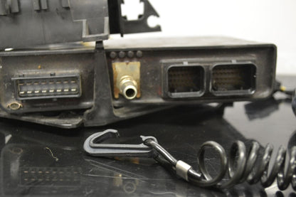 Ecu ja Dess Rotax 800 Etec