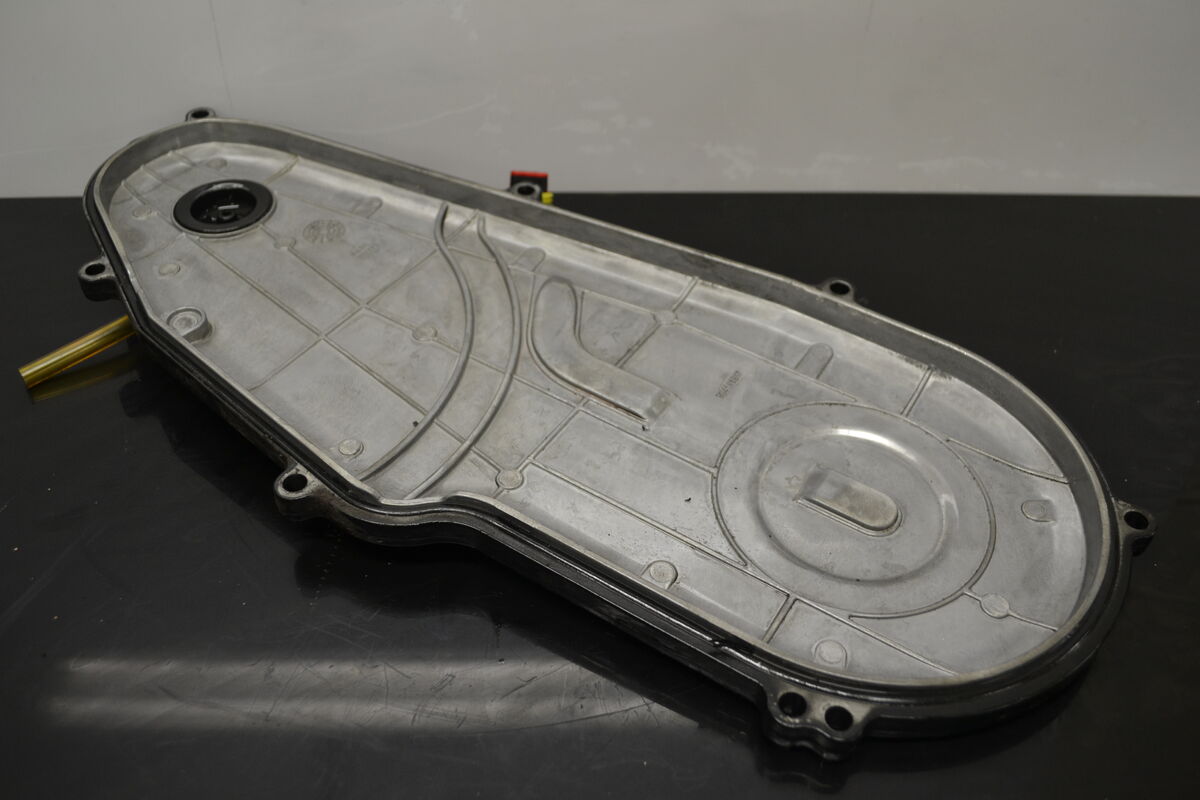 Ketjukotelon kansi Ski-Doo Musta, 504153151