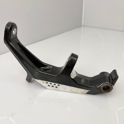 Oikea olkatappi, musta Lynx Xtrim RE 800 E-TEC 2016 OEM 505073631