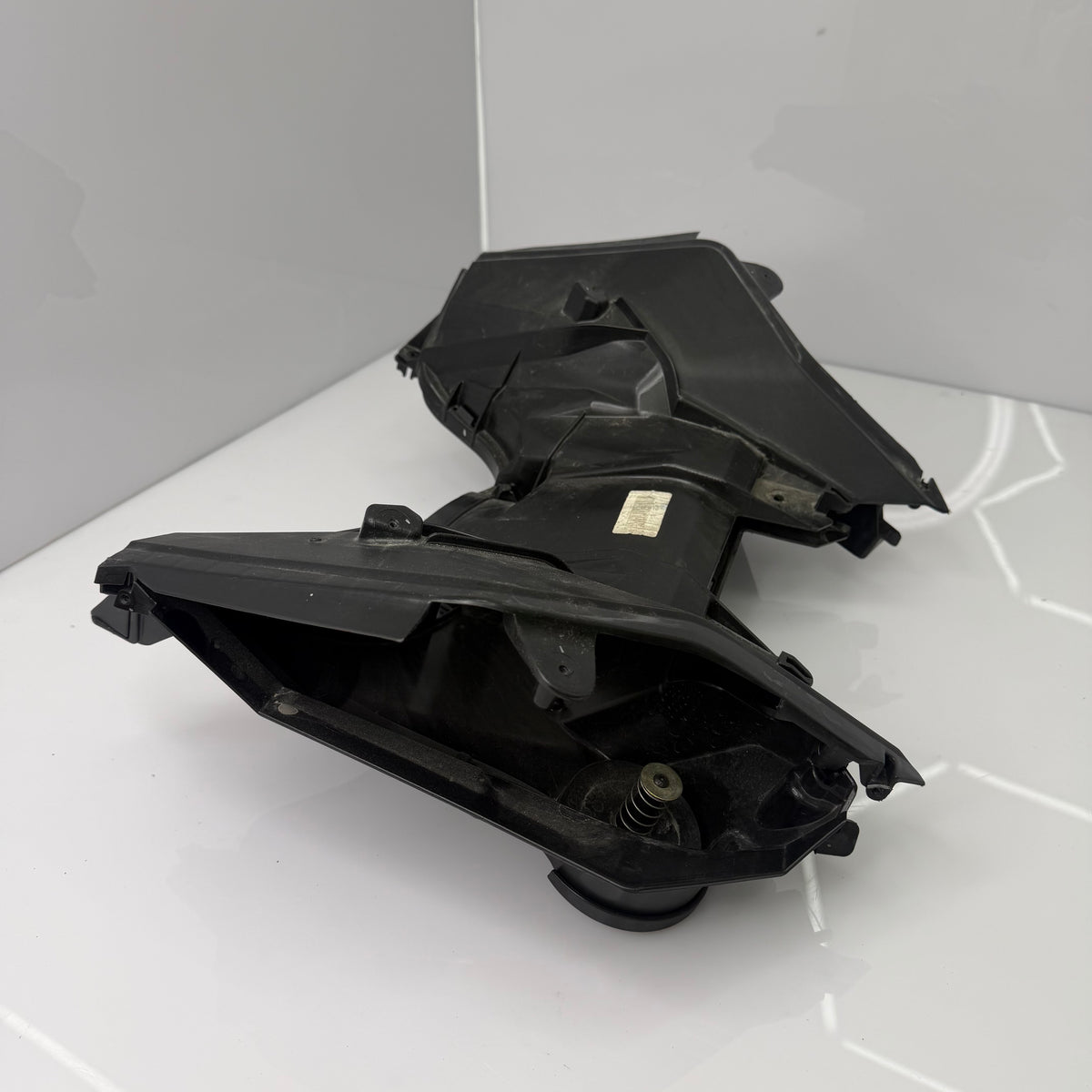 Ilmanpuhdistimen kotelo Ski-Doo Gen4- ja Lynx Radien -malleihin, OEM 508000915