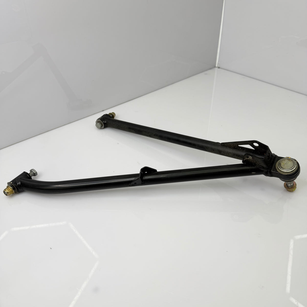 Oikea alatukivarsi 42″ keulaan, Lynx Xtrim RE 800 ETEC 2016 OEM 505073584