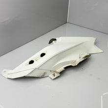 Vasen valkoinen kuomuosa Ski-Doo Gen4 -malleihin, OEM 517306728