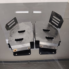 Jalkatuet Lynx 08-13 musta