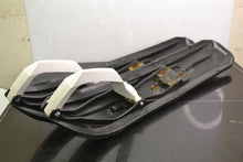 Blade sukset Musta/Valkoinen - Northern Sledparts Oy