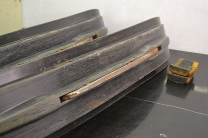 Blade sukset Musta/Valkoinen - Northern Sledparts Oy