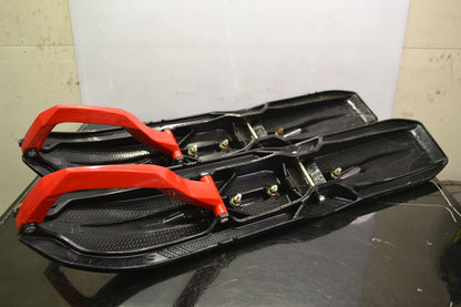 Blade Xc sukset Musta, Punainen - Northern Sledparts Oy