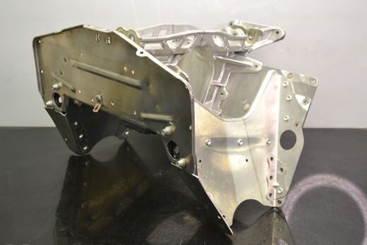 Cross member, S-moduuli 518327487 - Northern Sledparts Oy