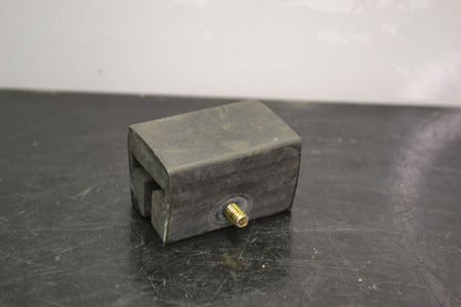 Etupukin pohjaanlyöntikumi Polaris, 5521499 - Northern Sledparts Oy