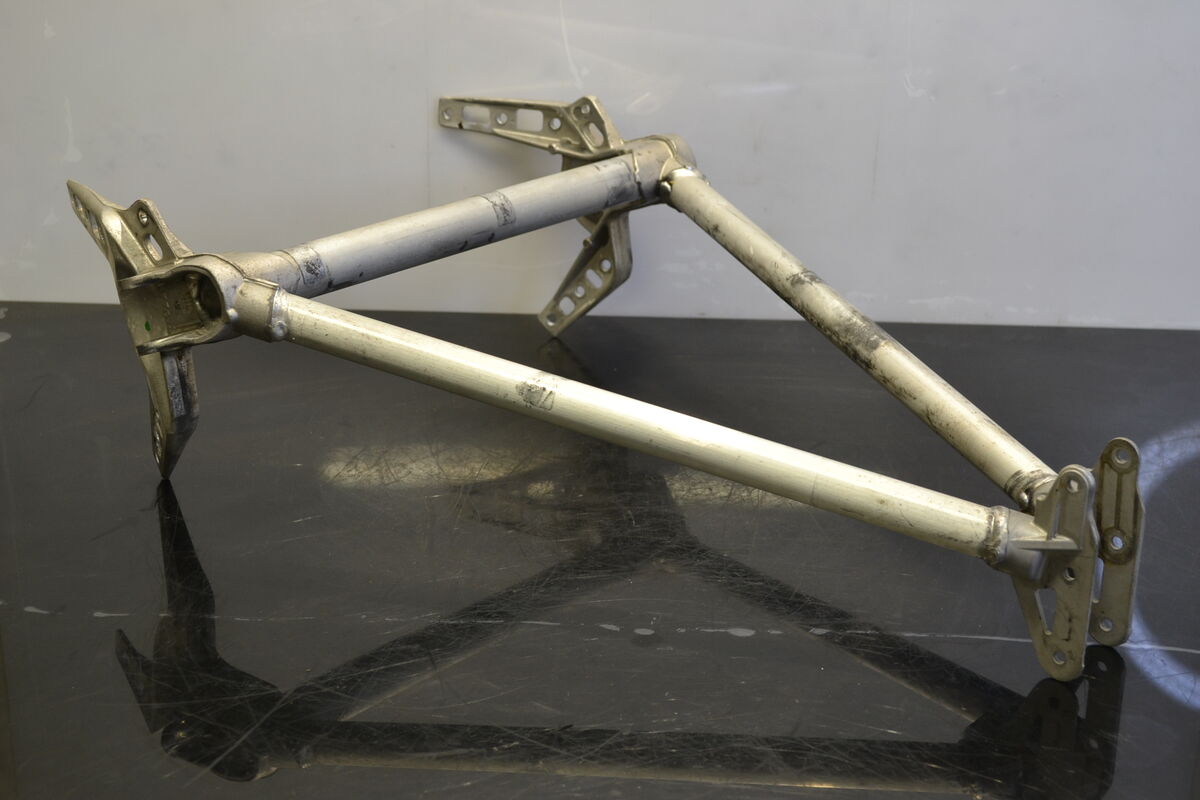 Front Member Ski-Doo, 518327565 - Northern Sledparts Oy