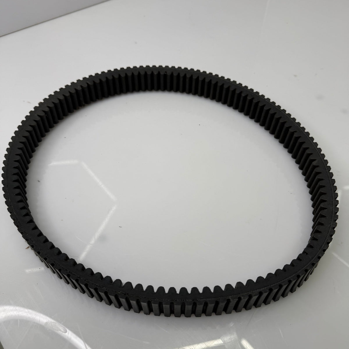 Gates G-Force 49G4266 -variaattorinhihna 38 × 1114 mm - Northern Sledparts Oy