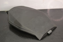 Hansikaslokeron kansi Ski-Doo Gen5, 517308579 - Northern Sledparts Oy