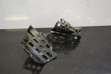 Hihnasuojan kiinnike 417300448 - Northern Sledparts Oy