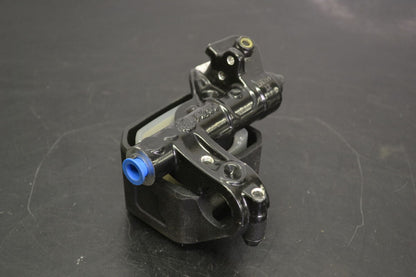 Jarrupääsylinteri suojalla Lynx, Ski-Doo, 507032598 - Northern Sledparts Oy