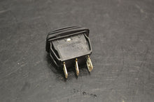 Kädenlämmittimen katkaisin, 515177497 - Northern Sledparts Oy