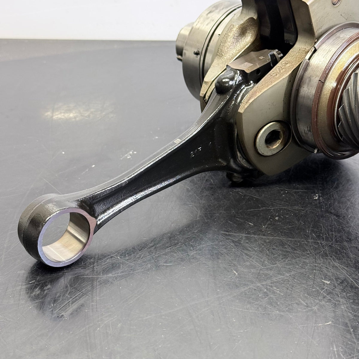 Kampiakseli Rotax 850 Etec Lynx Ski-Doo 420893982 - Northern Sledparts Oy