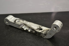 Koneen Kiinnike Polaris oikea, 5137948 - Northern Sledparts Oy