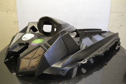Konepelti Musta Polaris Pro Ride, 5439140-070 - Northern Sledparts Oy