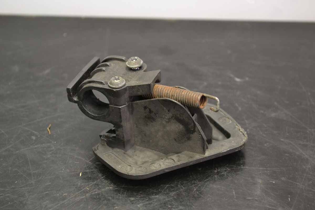 Kuomulukko vasen alempi, 517305758 - Northern Sledparts Oy