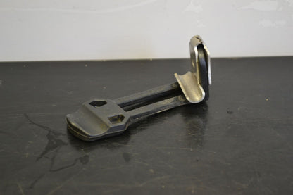 Kuomunlukko oikea, 517303612 - Northern Sledparts Oy