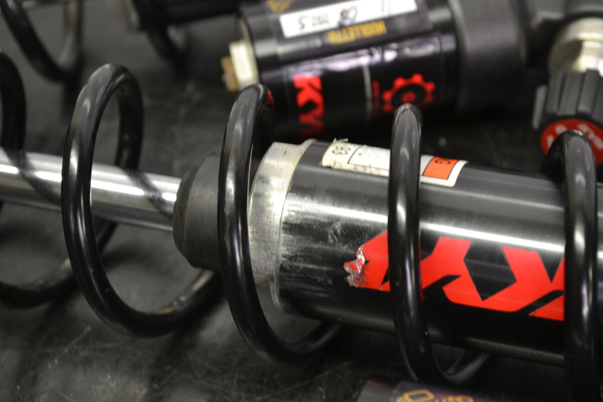 KYB Pro 40 Etuiskunvaimentimet MXZ XRS - Northern Sledparts Oy